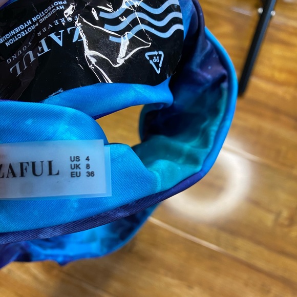 Swimsuit bottom new with hygiene sticker - Picture 2 of 3